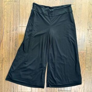 Le Chateau Wide Leg Pants